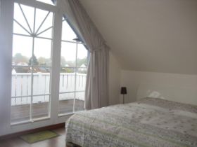 Schlafzimmer2.jpg